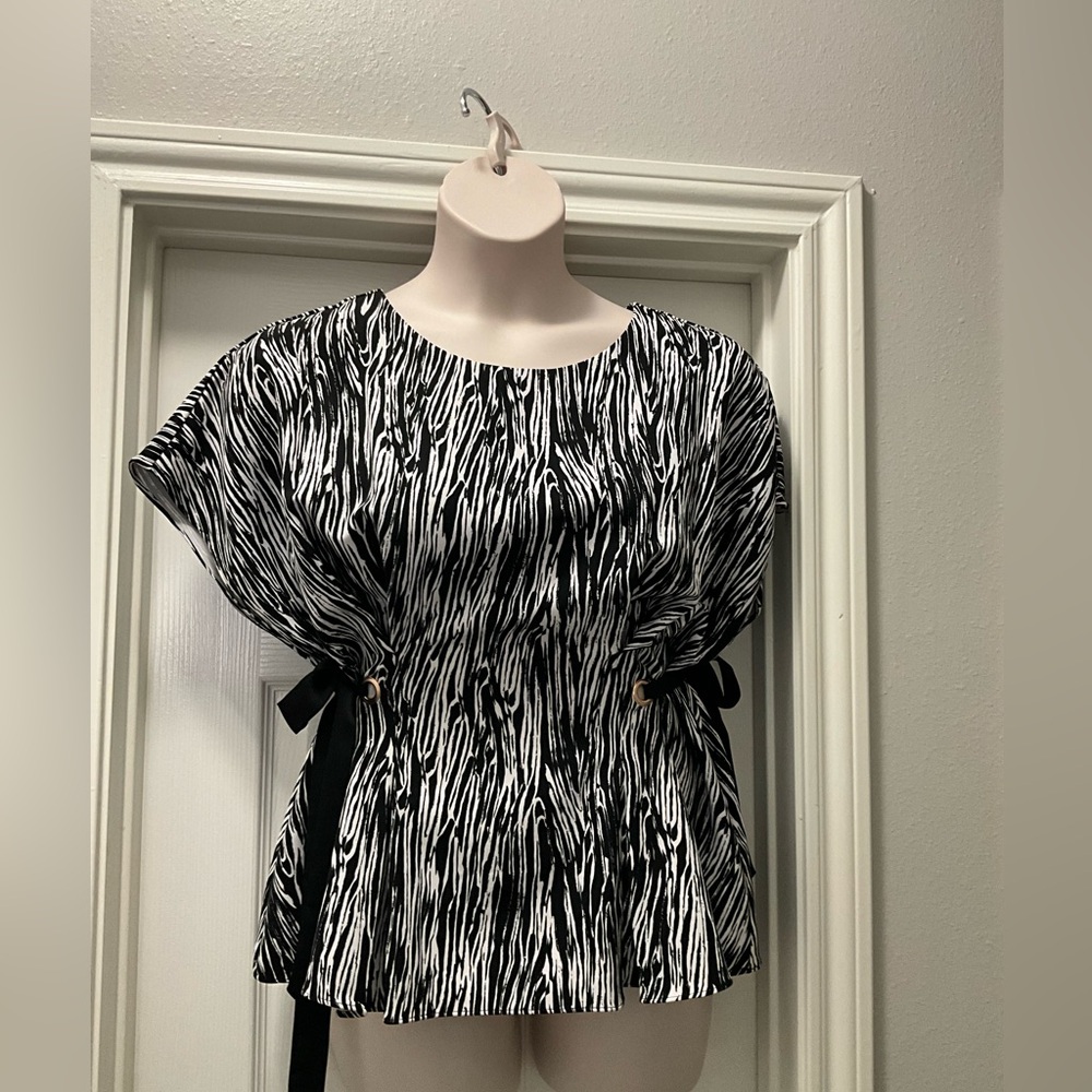Lane Bryant Blouse 14/16 Black And White Womens - New Women | Color: Black |